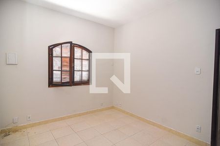 Quarto  de casa à venda com 3 quartos, 180m² em Fonseca, Niterói