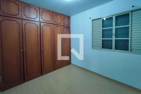 Quarto 1 de apartamento para alugar com 2 quartos, 60m² em Vila Mimosa, Campinas