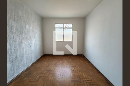 Sala de apartamento para alugar com 3 quartos, 62m² em Cj Agua Branca, Contagem