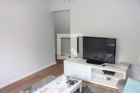 Sala de casa para alugar com 2 quartos, 75m² em Barcelona, São Caetano do Sul