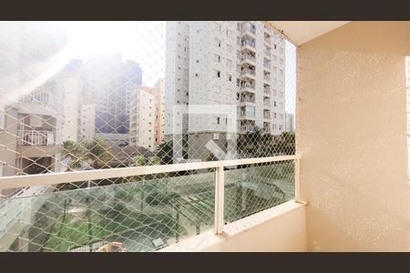 VARANDA DA SALA de apartamento para alugar com 3 quartos, 63m² em Mansões Santo Antônio , Campinas