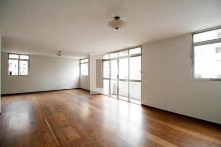 Sala de Estar e Jantar de apartamento para alugar com 4 quartos, 257m² em Jardim Paulista, São Paulo