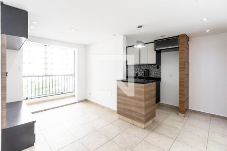 Sala de apartamento para alugar com 2 quartos, 50m² em Vila Anastácio, São Paulo