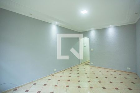 Sala de Estar de casa para alugar com 3 quartos, 113m² em Vila Guarani, São Paulo