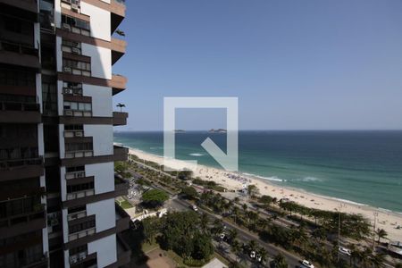 Vista de apartamento à venda com 4 quartos, 310m² em Barra da Tijuca, Rio de Janeiro