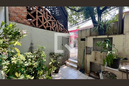 Quintal de casa à venda com 3 quartos, 74m² em Sumarezinho, São Paulo