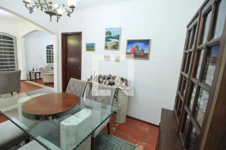 Sala de casa para alugar com 4 quartos, 160m² em Vila Invernada, São Paulo