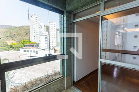 Varanda da Sala de apartamento para alugar com 4 quartos, 139m² em Sion, Belo Horizonte