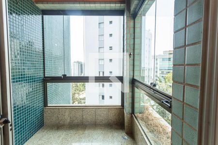 Varanda da Sala de apartamento para alugar com 4 quartos, 139m² em Sion, Belo Horizonte