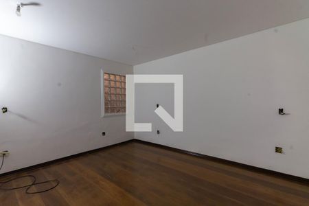 Sala de casa à venda com 3 quartos, 200m² em Vila Gomes Cardim, São Paulo