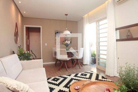 Sala de apartamento à venda com 2 quartos, 87m² em Santana, Porto Alegre