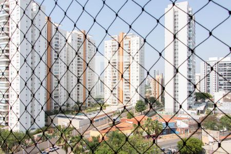 VISTA DA SACADA de apartamento à venda com 3 quartos, 96m² em Taquaral, Campinas