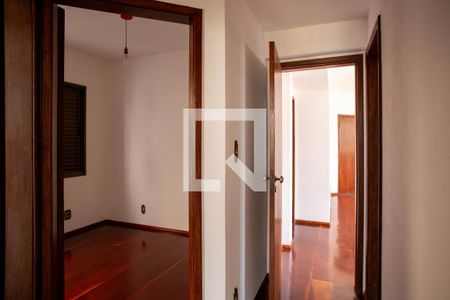 Sala de apartamento para alugar com 3 quartos, 80m² em Sagrada Família, Belo Horizonte