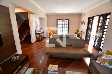 Sala  de casa para alugar com 4 quartos, 257m² em Jardim do Sol, Campinas