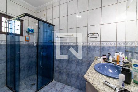 Casa à venda com 257m², 5 quartos e 4 vagas Casa à venda com 257m², 5 quartos e 4 vagasBanheiro