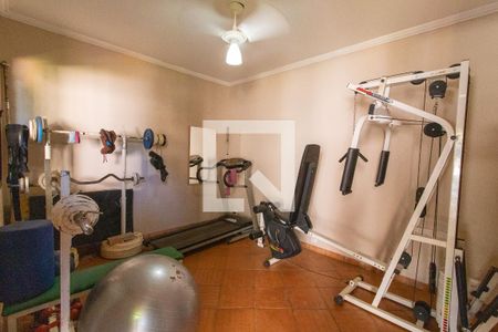 Casa à venda com 257m², 5 quartos e 4 vagas Casa à venda com 257m², 5 quartos e 4 vagasÁrea comum