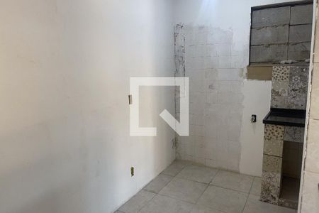 Cozinha de casa para alugar com 2 quartos, 280m² em Vila Sarapui, Duque de Caxias