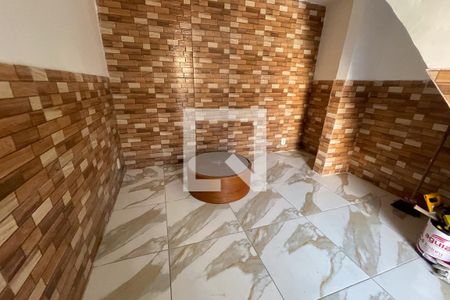 Sala de casa para alugar com 2 quartos, 280m² em Vila Sarapui, Duque de Caxias