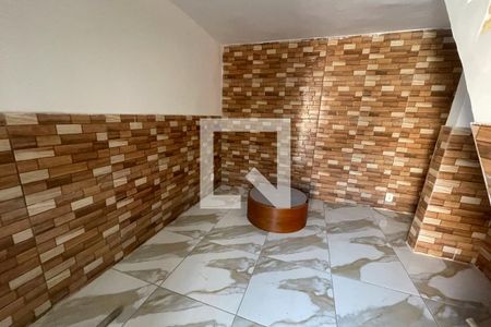 Sala de casa para alugar com 2 quartos, 280m² em Vila Sarapui, Duque de Caxias