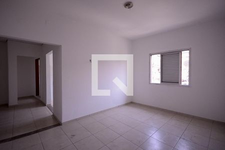 Sala 2 de casa para alugar com 2 quartos, 68m² em Jardim Clímax, São Paulo