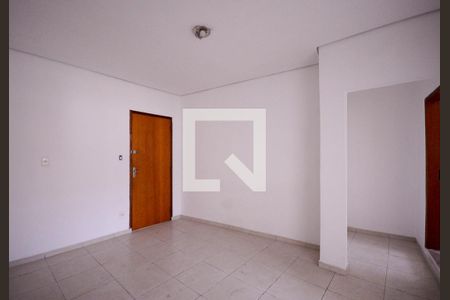 Sala 1  de casa para alugar com 2 quartos, 68m² em Jardim Clímax, São Paulo