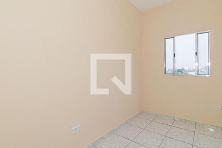 Quarto 2 de casa para alugar com 2 quartos, 90m² em Vila Isolina Mazzei, São Paulo