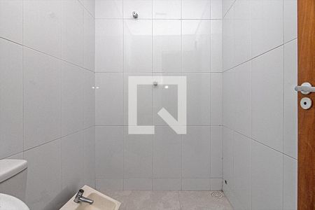 Banheiro Social de casa para alugar com 1 quarto, 44m² em Jardim Clímax, São Paulo