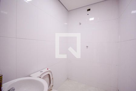 Banheiro  de casa para alugar com 1 quarto, 44m² em Jardim Clímax, São Paulo