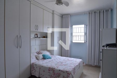 Quarto 1 de casa à venda com 3 quartos, 219m² em Vila Linda, Santo André