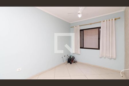 Sala de casa de condomínio para alugar com 3 quartos, 70m² em Vila Paranagua, São Paulo