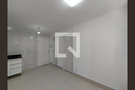 Sala de apartamento para alugar com 2 quartos, 34m² em Socorro, São Paulo