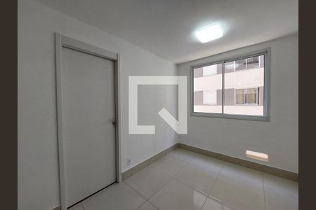 Sala de apartamento para alugar com 2 quartos, 34m² em Socorro, São Paulo