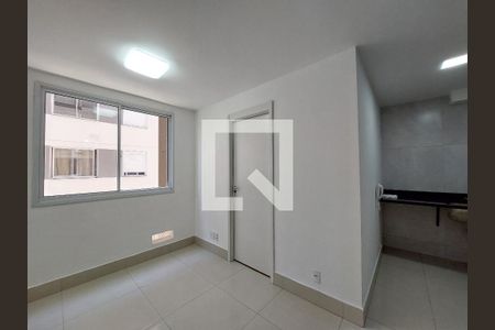 Sala de apartamento para alugar com 2 quartos, 34m² em Socorro, São Paulo