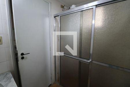 Apartamento para alugar com 106m², 4 quartos e 1 vaga Apartamento para alugar com 106m², 4 quartos e 1 vagaBanheiro Suíte