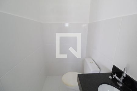 Lavabo de apartamento para alugar com 2 quartos, 95m² em Martins, Uberlândia