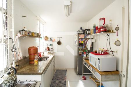 Cozinha de apartamento à venda com 3 quartos, 120m² em Santa Tereza, Belo Horizonte