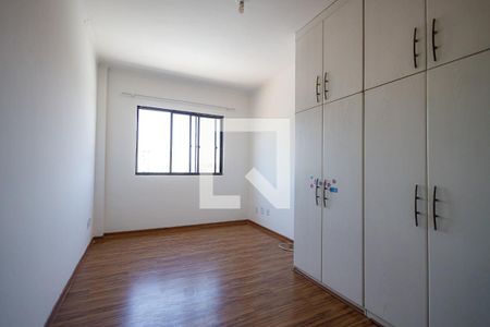 Quarto 1 de apartamento para alugar com 2 quartos, 92m² em Vila São José, Taubaté