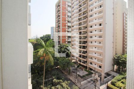 Vista de apartamento à venda com 3 quartos, 101m² em Itaim Bibi, São Paulo