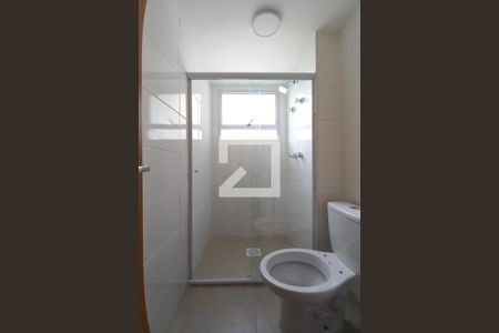 Banheiro de apartamento para alugar com 2 quartos, 54m² em Jardim Nova Europa, Campinas