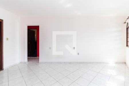 Sala de casa para alugar com 2 quartos, 120m² em Vila Carmosina, São Paulo