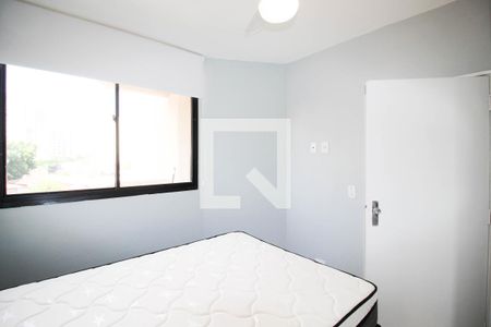 Quarto  de apartamento para alugar com 1 quarto, 40m² em Indianópolis, São Paulo