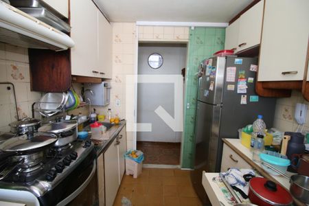 Cozinha de apartamento à venda com 3 quartos, 103m² em Olaria, Rio de Janeiro