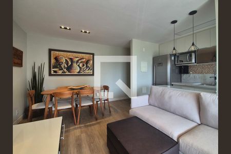 Sala de apartamento para alugar com 2 quartos, 70m² em Recreio dos Bandeirantes, Rio de Janeiro