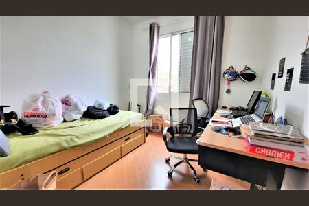 Quarto de apartamento à venda com 3 quartos, 90m² em Buritis, Belo Horizonte