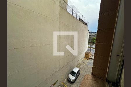 Quarto 2 de apartamento à venda com 2 quartos, 65m² em Jardim Guarulhos, Guarulhos