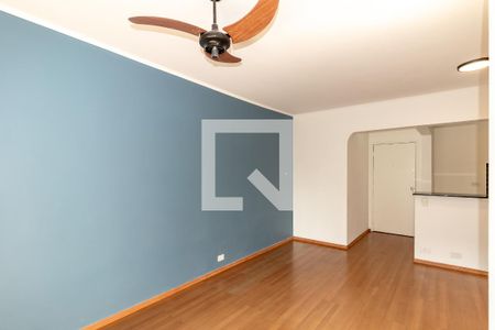 Sala de apartamento para alugar com 2 quartos, 62m² em Indianópolis, São Paulo