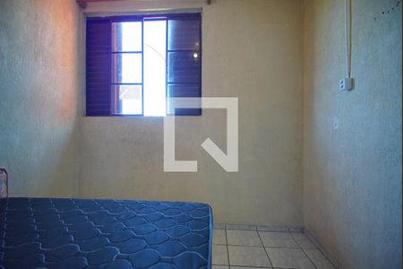 Quarto 2 de apartamento para alugar com 2 quartos, 47m² em Rubem Berta, Porto Alegre