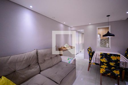 Sala  de apartamento à venda com 3 quartos, 69m² em Vila Caraguata, São Paulo