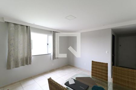 Sala de apartamento à venda com 2 quartos, 62m² em Pilares, Rio de Janeiro