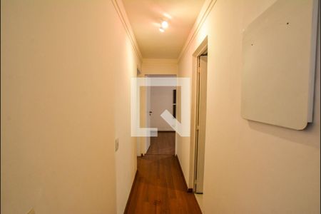 Corredor de apartamento à venda com 3 quartos, 130m² em Jardim Bela Vista, Santo André